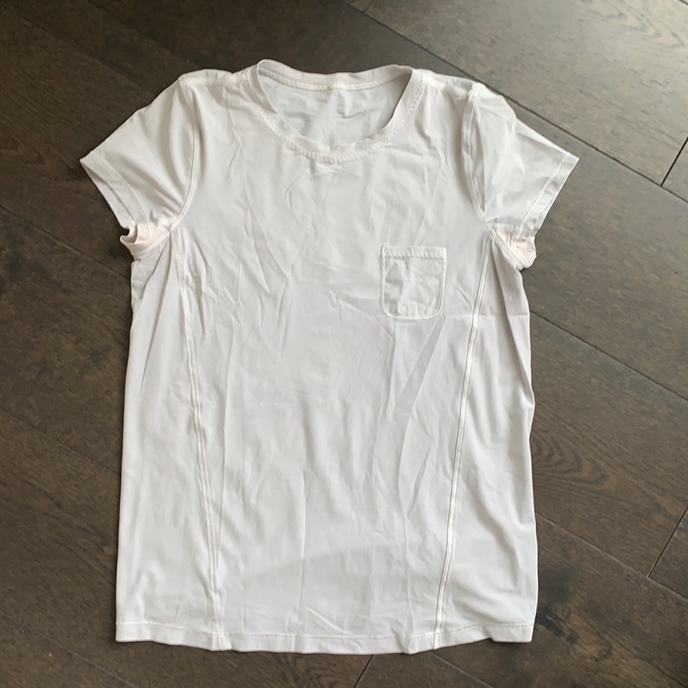 LULULEMON waterwicking t-shirt grey size 2